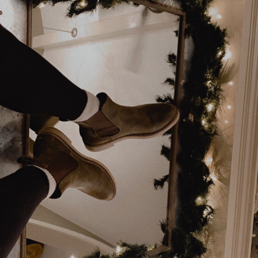 Chelsea boots